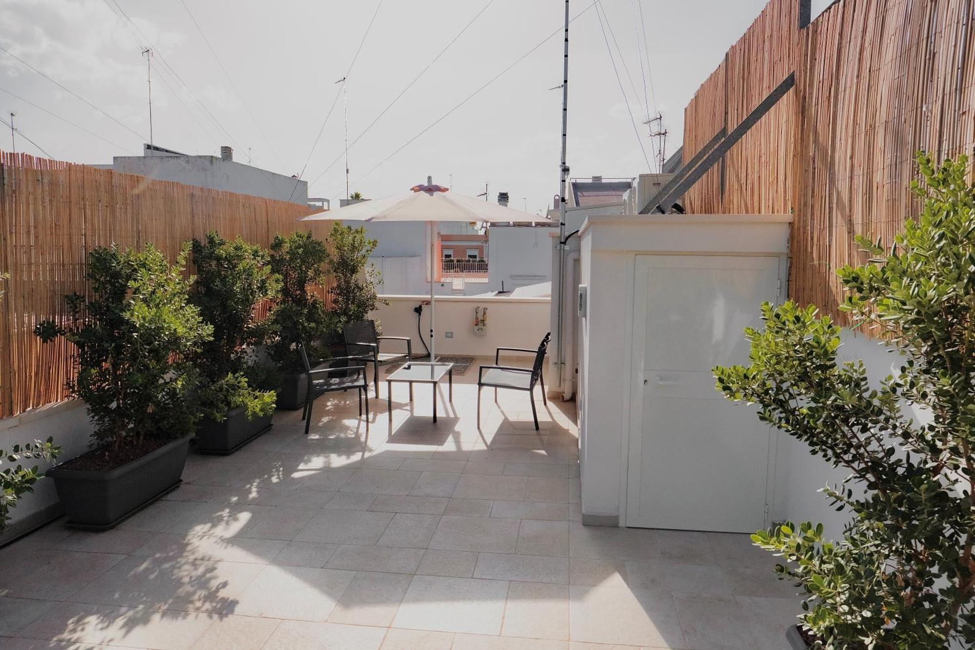 18Zero2 Luxury Rooms Bari Exterior foto