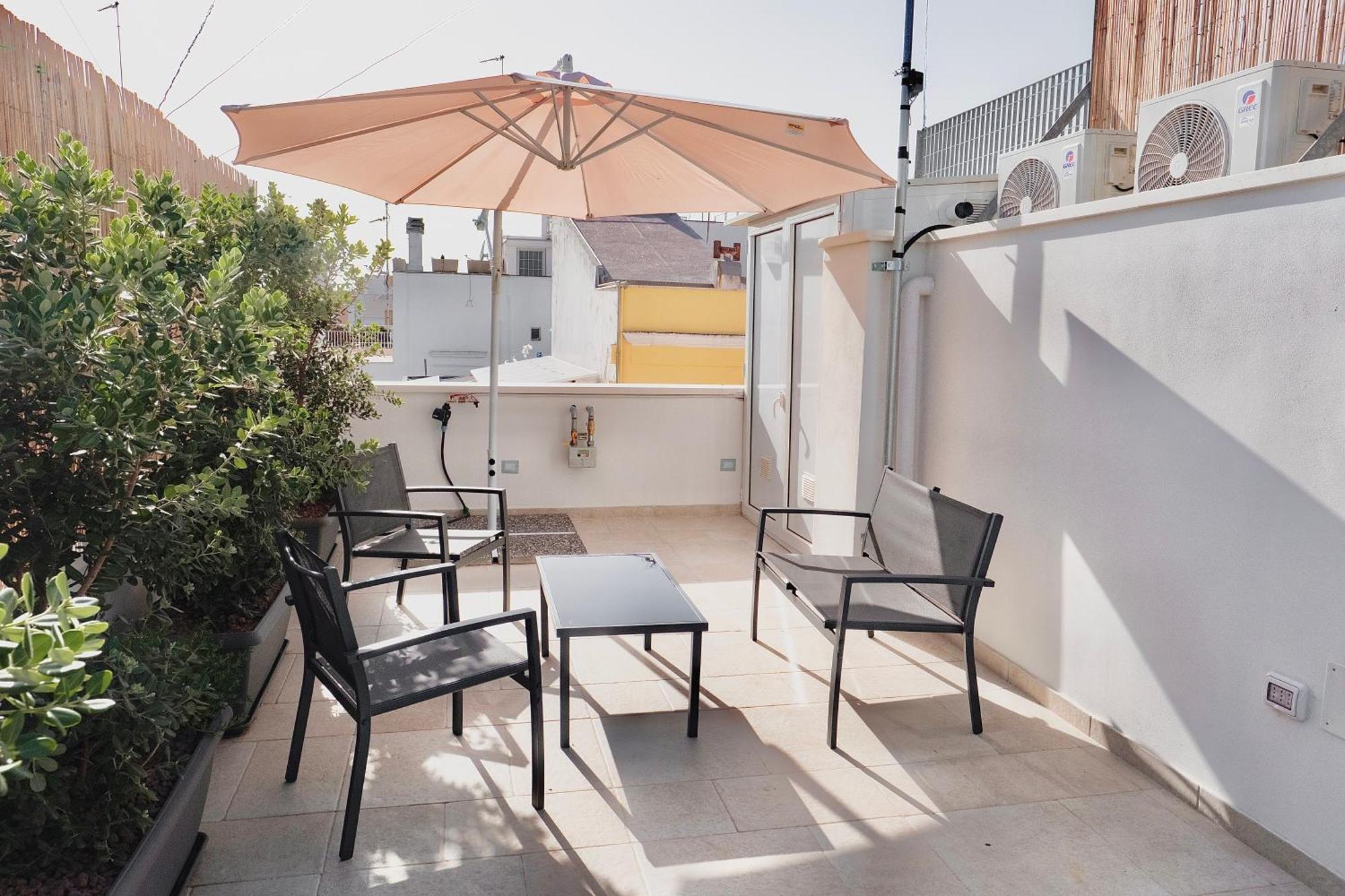 18Zero2 Luxury Rooms Bari Exterior foto